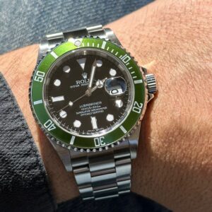 ROLEX SUBMARINER 16610LV, MK5, SERIAL V, 2010, FULL SET